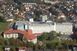 The Klinikum Traunstein 2003 Das Klinikum Traunstein 2003